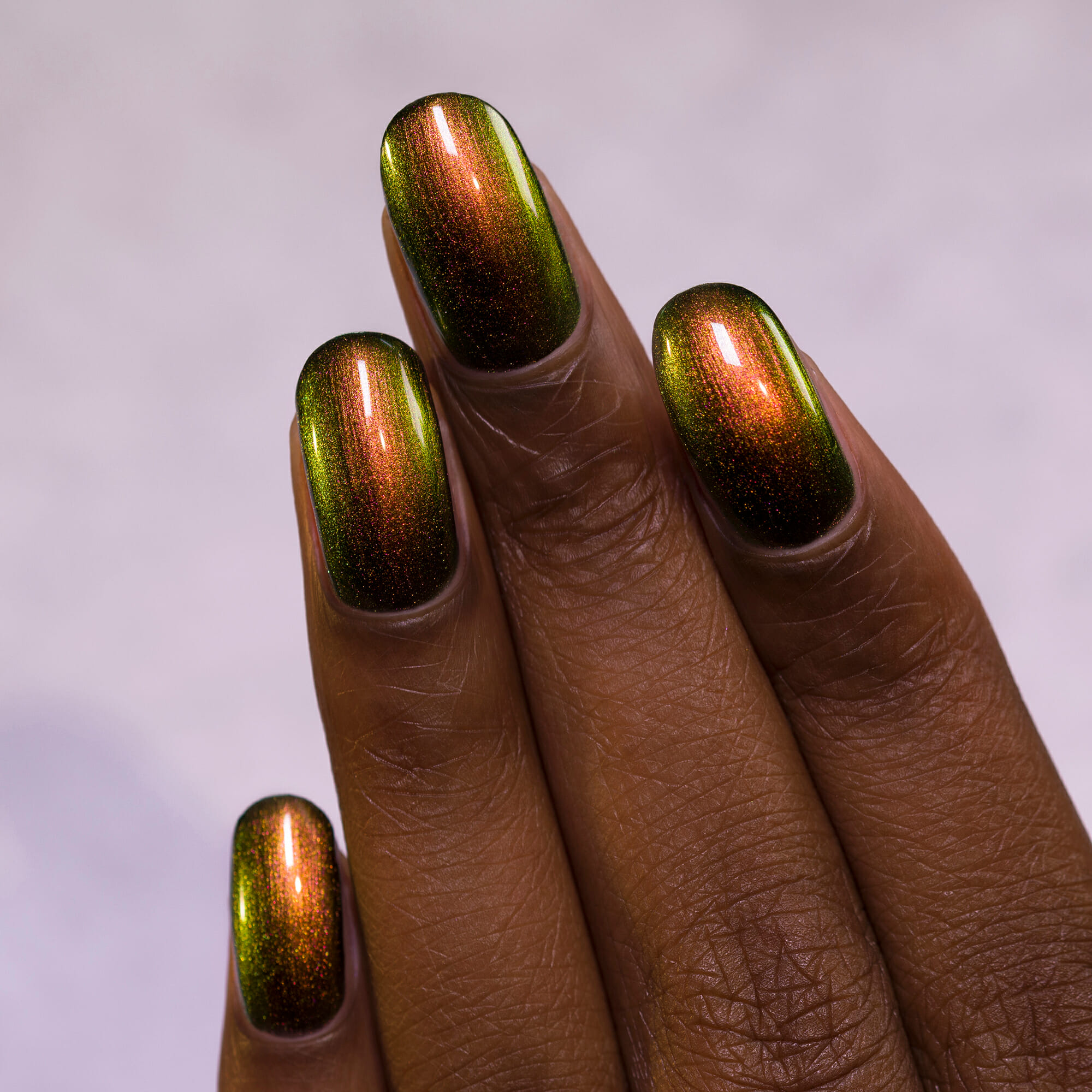 25 Chrome Nail Designs to Help You Shine Bright